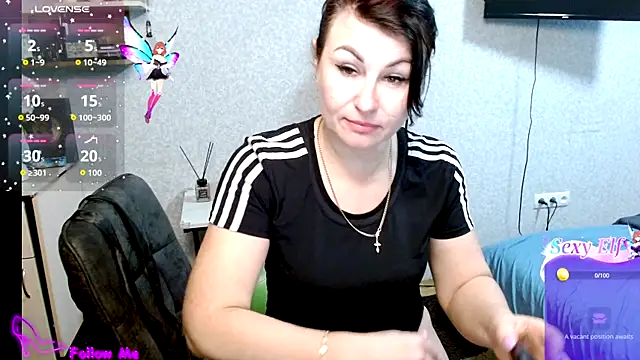 BeatriksS online show from December 2025 08:36:01 PM