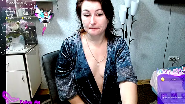 Snapshot of BeatriksS chatting on December 2025 08:25:01 PM BeatriksS online show from December 2025 08:25:01 PM