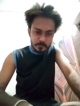 Snapshot of Instant_charger@xh chatting on April 2026 05:08:02 PM Instant chargerxh online show from April 2026 05:08:02 PM