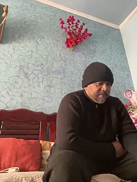 Dick 6inches online show from December 2025 08:30:01 AM