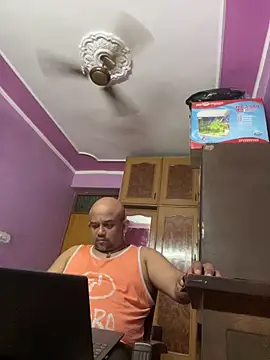 Dick 6inches online show from April 2026 02:44:02 PM