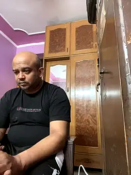 Dick 6inches online show from October 2025 11:58:01 PM