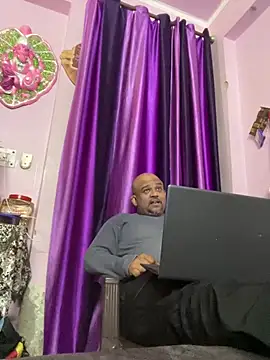 Dick 6inches online show from February 2026 03:47:01 AM