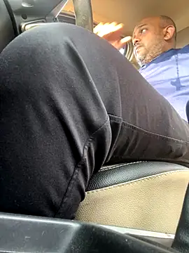 Dick 6inches online show from November 2025 09:47:02 AM