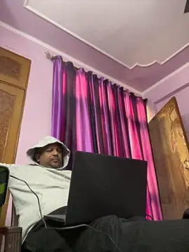 Dick 6inches online show from November 2025 05:06:02 AM