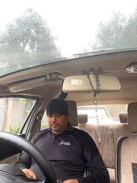 Dick 6inches online show from October 2025 04:35:01 AM