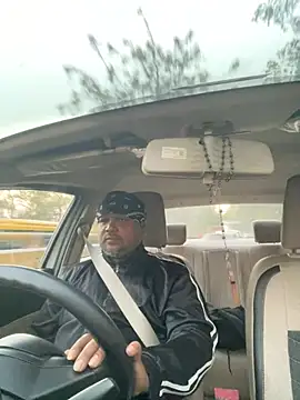 Dick 6inches online show from February 2026 12:50:02 PM