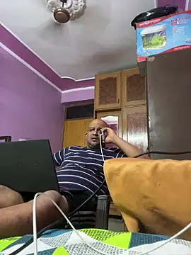 Dick 6inches online show from May 2026 01:48:02 PM