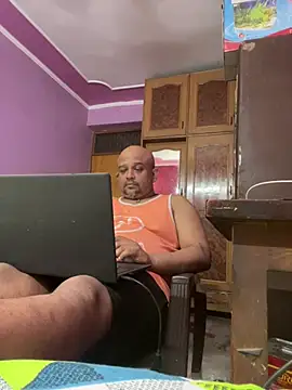 Dick 6inches online show from April 2026 06:14:02 AM