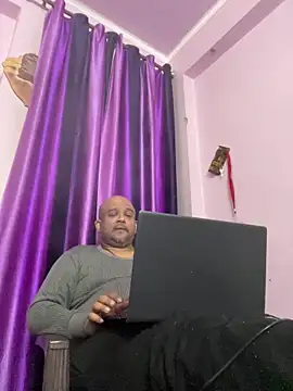 Dick 6inches online show from January 2026 07:01:02 AM