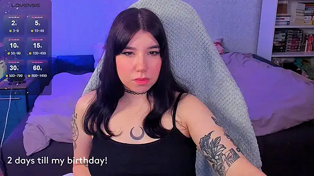 Snapshot of kellyharris chatting on February 2025 04:38:01 PM kellyharris online show from February 2025 04:38:01 PM