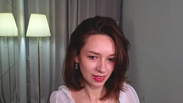 VivianLy  online show from December 2024 08:24:01 AM