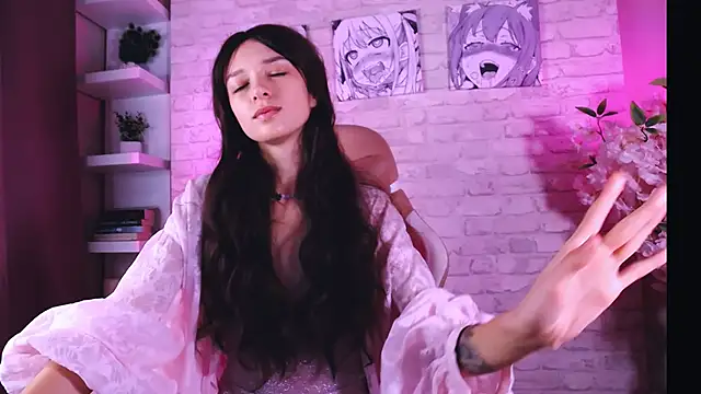 VivianLy  online show from November 2025 11:36:02 AM