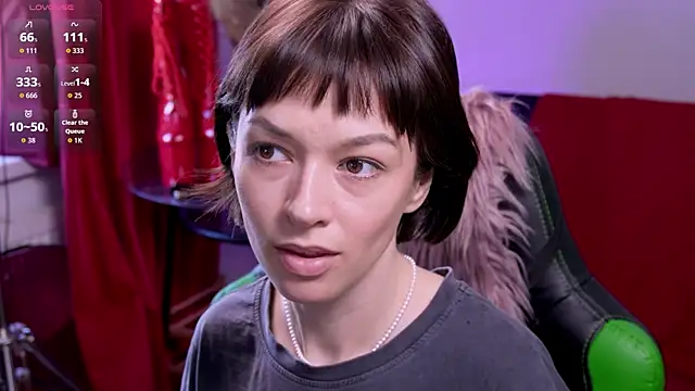 VivianLy  online show from April 2026 06:31:02 AM
