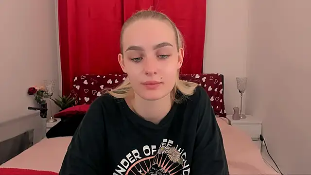 OliviaKisss online show from January 2025 10:11:02 PM