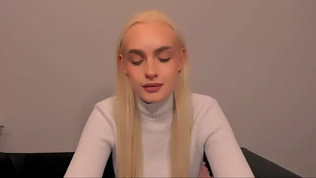 OliviaKisss online show from March 2026 04:12:01 PM