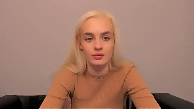 OliviaKisss online show from March 2026 07:08:01 PM