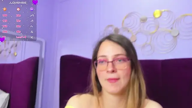 Snapshot of AmbeerWood_ chatting on March 2025 02:44:02 PM AmbeerWood online show from March 2025 02:44:02 PM