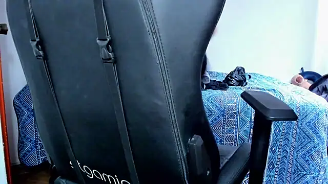 Tommy Bred online show from March 2026 06:42:02 PM