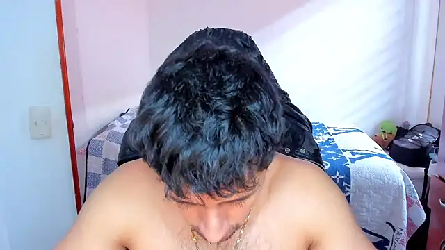 Tommy Bred online show from November 2025 05:18:02 PM