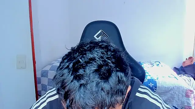 Tommy Bred online show from February 2026 07:14:01 PM