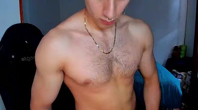 Tommy Bred online show from March 2025 05:43:02 PM
