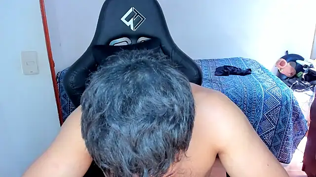 Tommy Bred online show from March 2026 06:30:01 PM