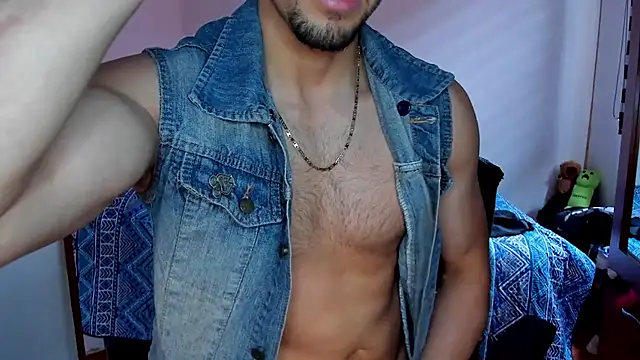 Tommy Bred online show from November 2025 06:30:02 PM