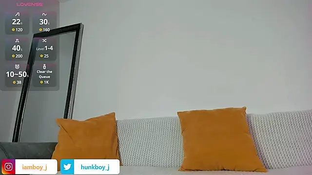 Snapshot of FitnessMaleModel chatting on January 2025 09:04:01 PM FitnessMaleModel online show from January 2025 09:04:01 PM