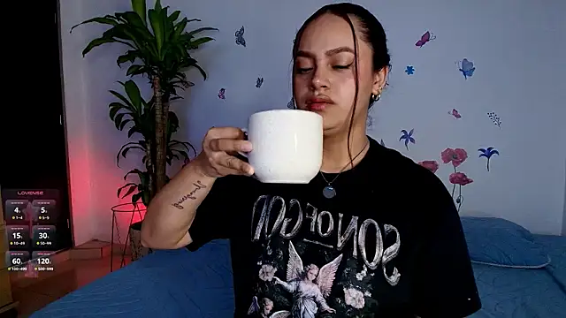 VICTORIABLACK xh online show from March 2026 07:29:02 PM