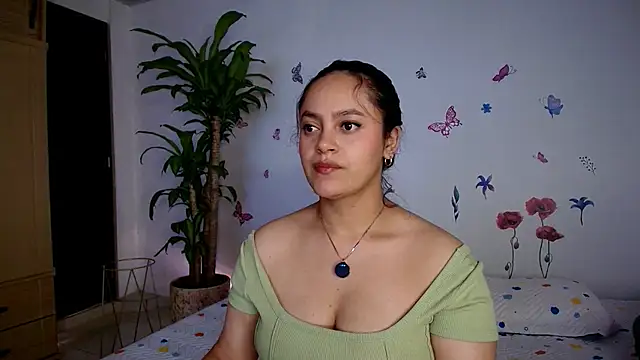 VICTORIABLACK xh online show from April 2026 07:26:02 PM