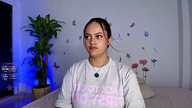 VICTORIABLACK xh online show from February 2026 07:27:01 PM