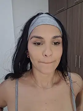 heyshaa online show from April 2026 07:53:01 PM