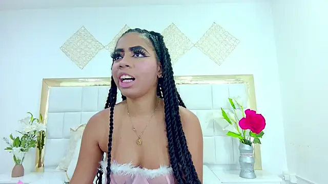 Snapshot of Tyra_Kane chatting on February 2025 07:37:01 AM Tyra Kane online show from February 2025 07:37:01 AM