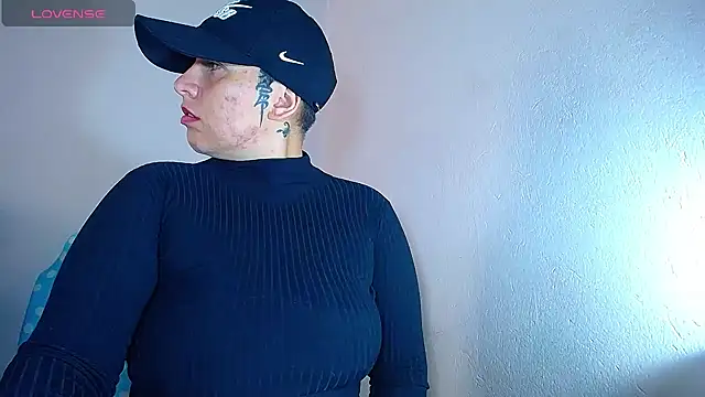 Yessi rousse online show from December 2024 03:37:02 PM