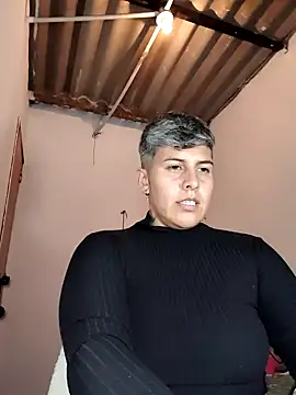 Yessi rousse online show from April 2026 12:34:01 AM