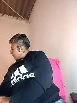 Snapshot of Yessi_rousse chatting on February 2026 08:42:01 PM Yessi rousse online show from February 2026 08:42:01 PM