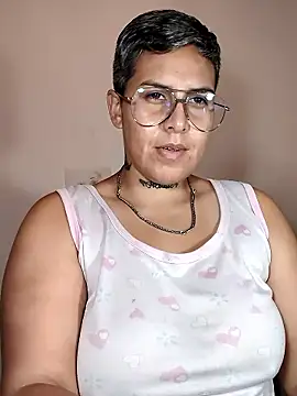 Yessi rousse online show from January 2026 07:48:01 AM