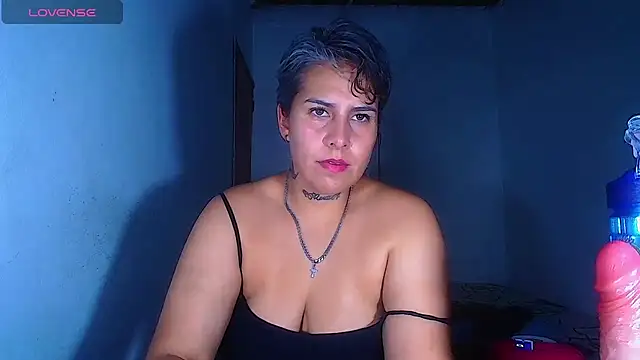 Yessi rousse online show from July 2026 09:45:02 PM