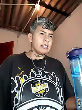 Yessi rousse online show from April 2026 09:02:01 AM