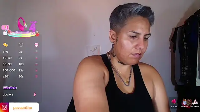 Yessi rousse online show from October 2025 02:32:01 AM