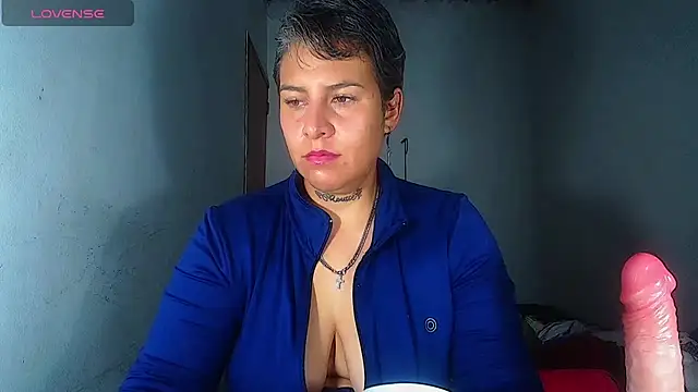 Yessi rousse online show from July 2026 03:35:01 PM
