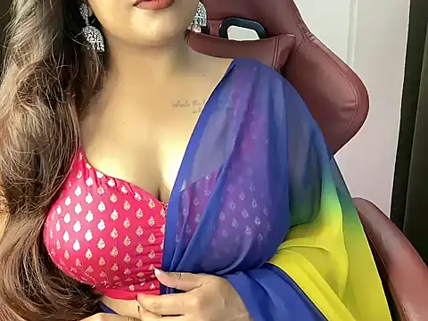 shanayaaa 1 online show from April 2026 07:05:02 PM