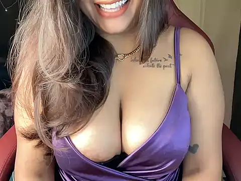 shanayaaa 1 online show from March 2025 06:24:02 PM
