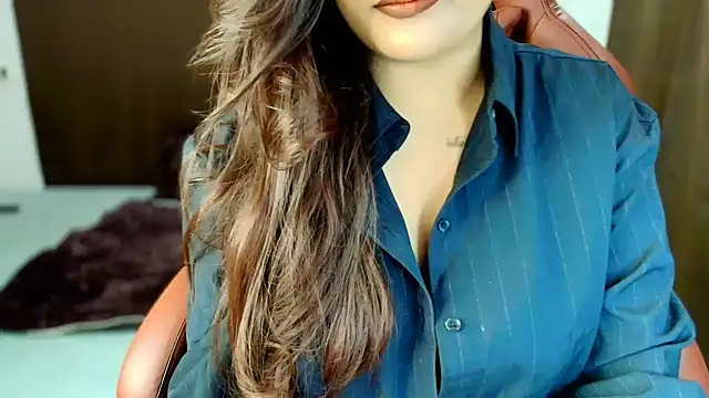 shanayaaa 1 online show from November 2025 06:56:02 PM