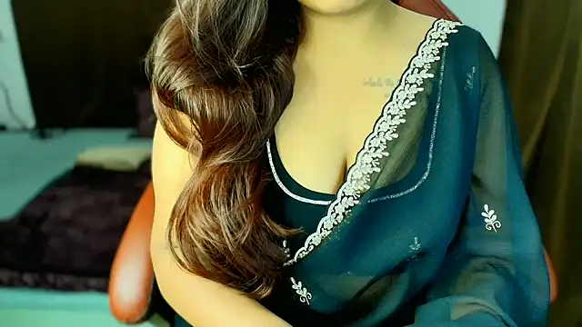 shanayaaa 1 online show from November 2025 04:54:01 PM