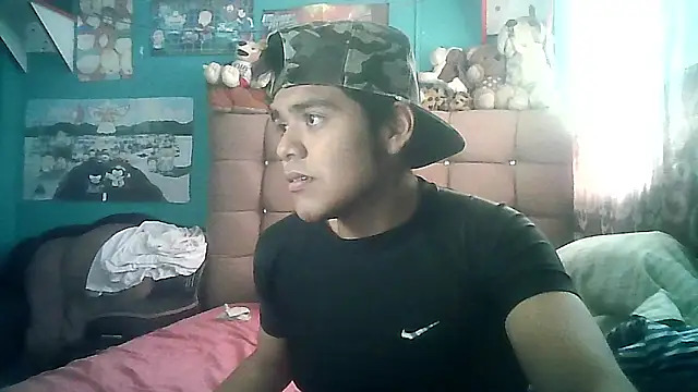 Valesh20 online show from November 2025 08:20:02 PM