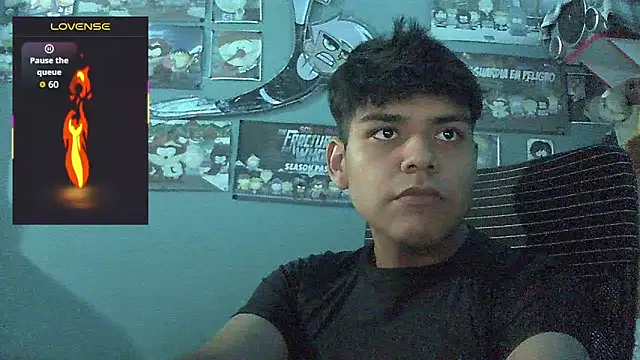 Valesh20 online show from May 2026 12:14:01 AM