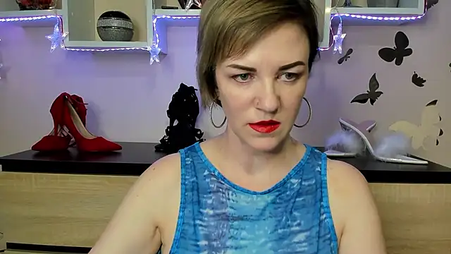 Snapshot of feliziaDesire chatting on February 2025 11:54:01 AM feliziaDesire online show from February 2025 11:54:01 AM