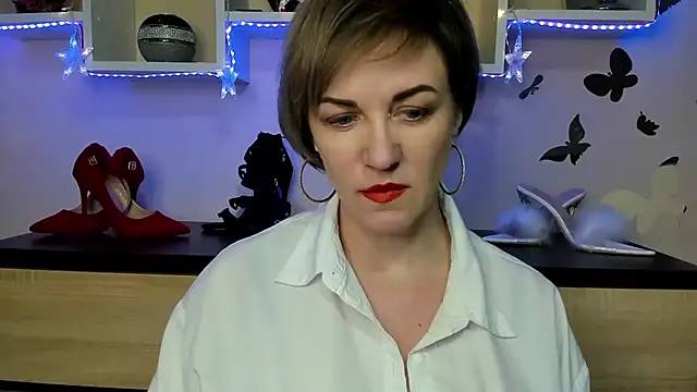 Snapshot of feliziaDesire chatting on February 2025 10:11:02 AM feliziaDesire online show from February 2025 10:11:02 AM
